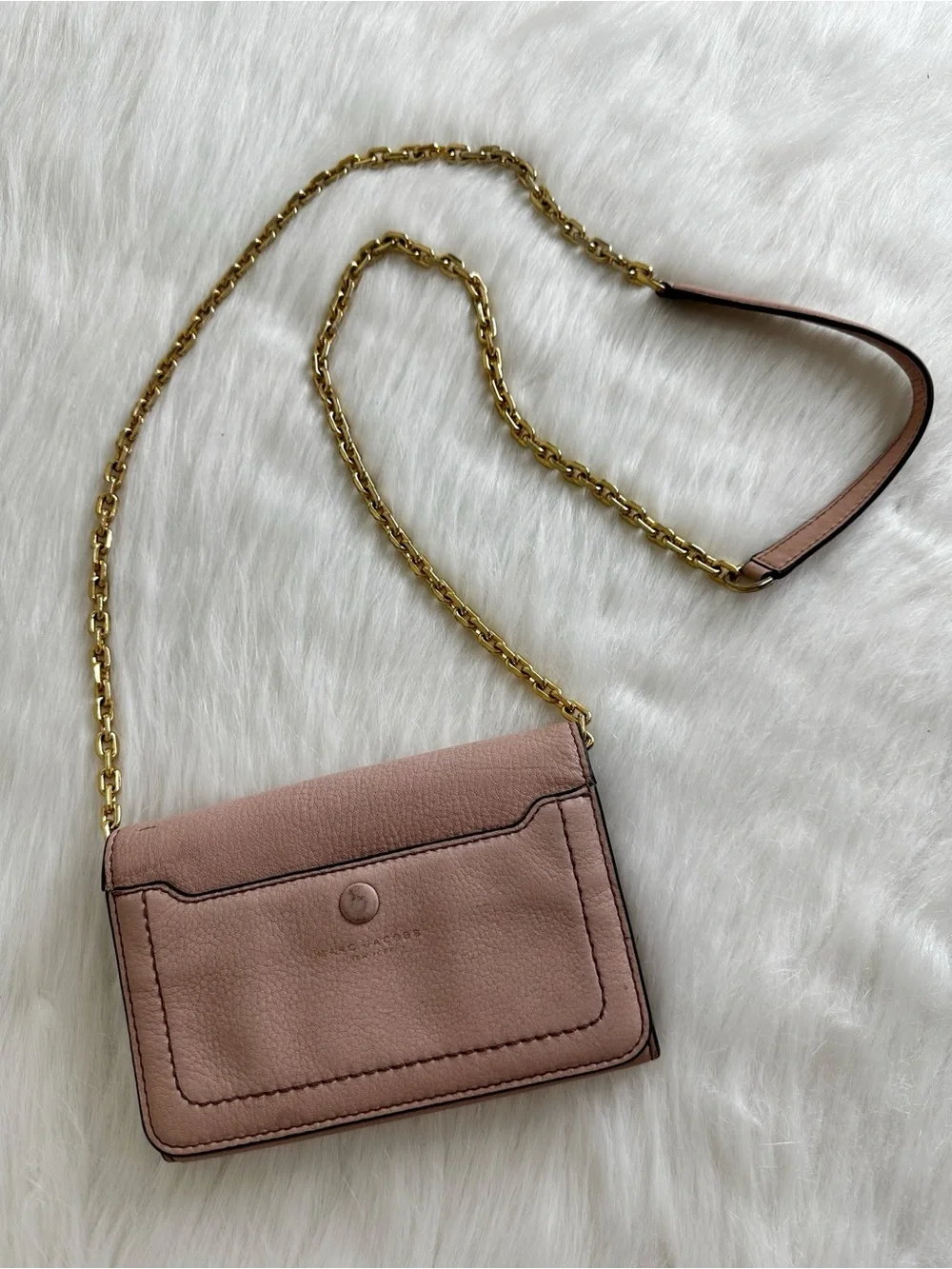 Marc Jacobs Pink Leather Gold Chain Wallet Crossbody Bag